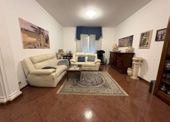 IMG_5175 - Appartamento piazza Arrivabene, 9, Genova (zona Sestri Ponente) - foto 3