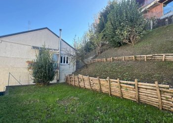 Giardino - Stabile - Palazzo via Guglielmo Marconi, 8, Chieri - foto 2