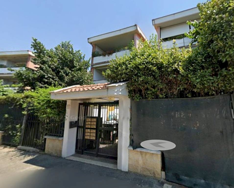 Facciata - Three-room apartment via Giulio Belvederi, 72, Roma (neighborhood Lido di Ostia) - photo 1