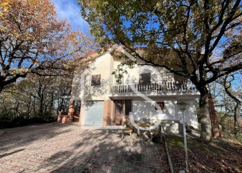 3fec6cf0-41a2-4d9b-b559-ac4688483da1.jpg - Casa indipendente Monzuno - foto 1