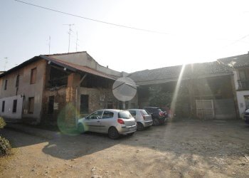 Rustic Via Manzoni, Garbagnate Milanese - photo 1