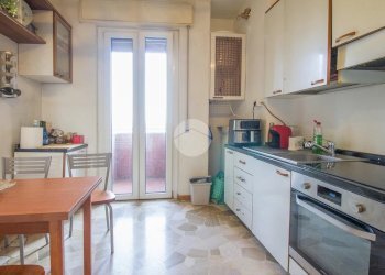 One-room apartment Via Giuseppe Garibaldi, Garbagnate Milanese - photo 4