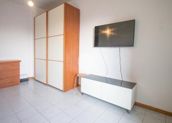 One-room apartment Via Giuseppe Garibaldi, Garbagnate Milanese - photo 17