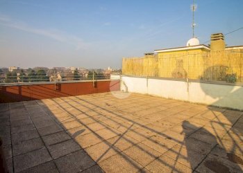 One-room apartment Via Giuseppe Garibaldi, Garbagnate Milanese - photo 23