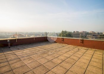 One-room apartment Via Giuseppe Garibaldi, Garbagnate Milanese - photo 25