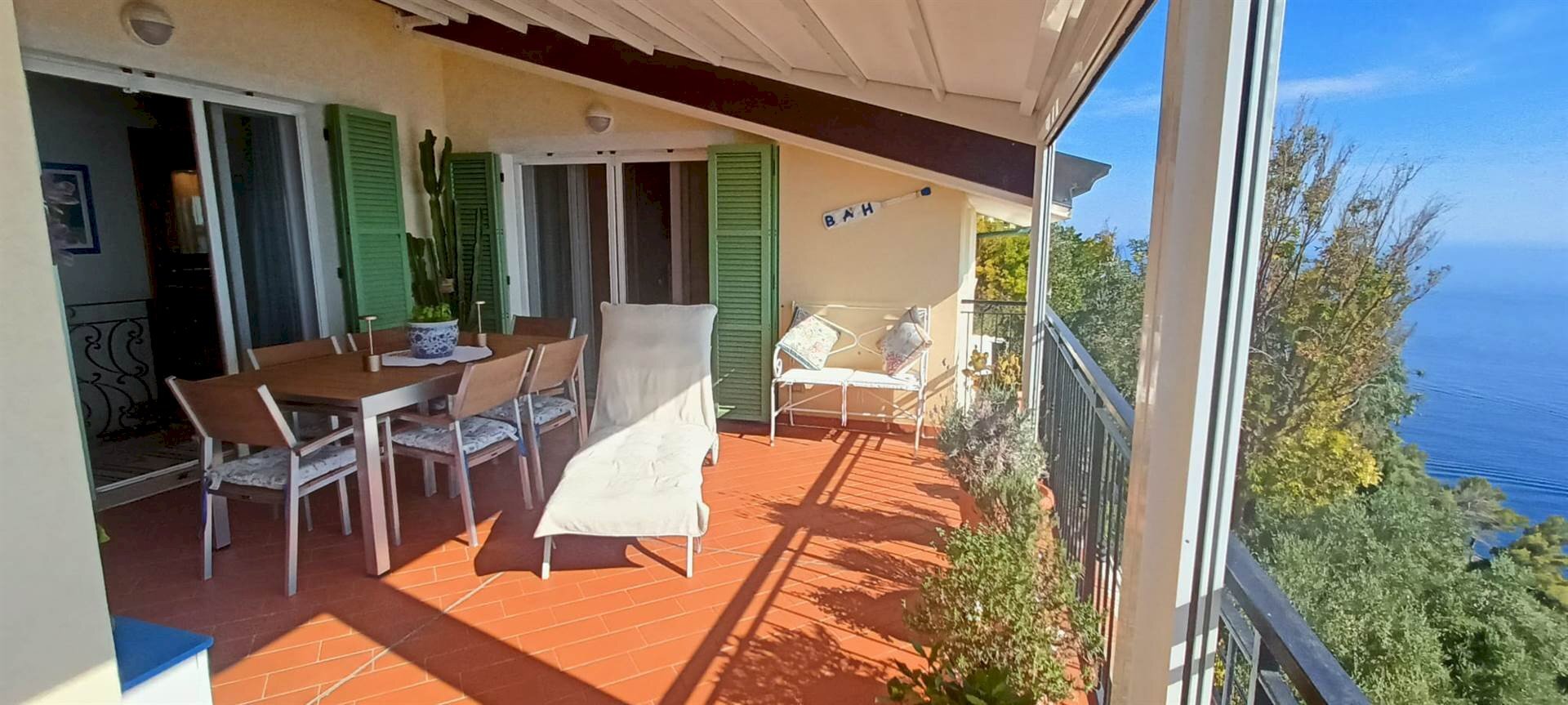 Three-room apartment Ospedaletti - photo 3