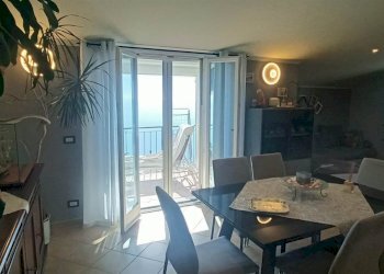 Three-room apartment Ospedaletti - photo 14