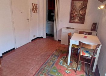 One-room apartment Dolceacqua - photo 9