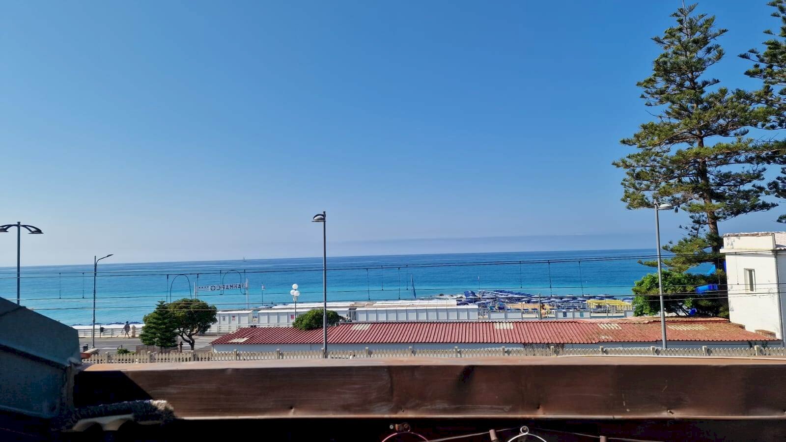 Casa semi indipendente Bordighera - foto 1