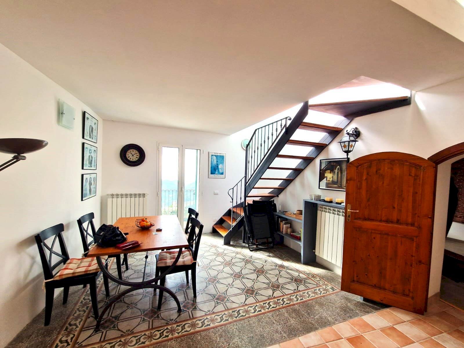 Four-room apartment Perinaldo - photo 1