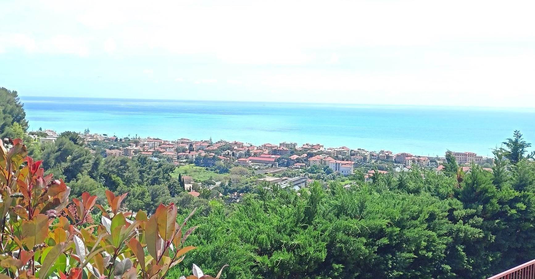 Two-room apartment Vallecrosia - photo 1