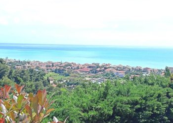 Bilocale Vallecrosia - foto 1