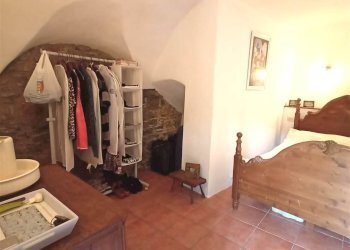Two-room apartment Apricale - photo 14