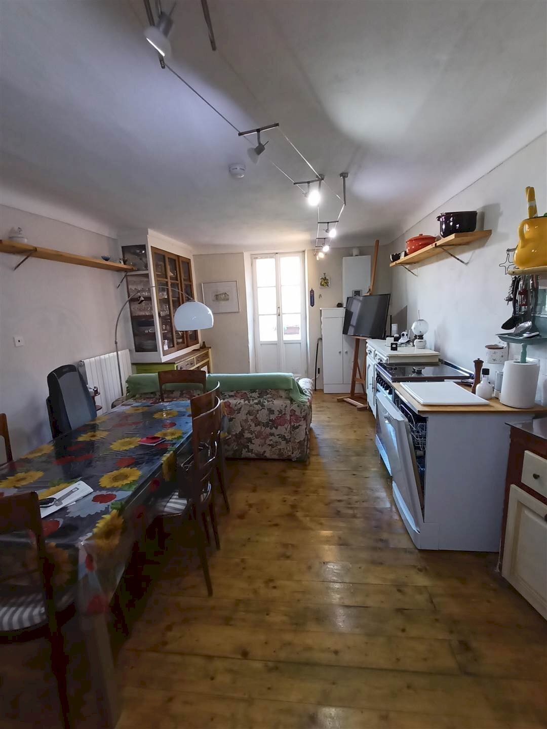 Appartamento Castel Vittorio - foto 2