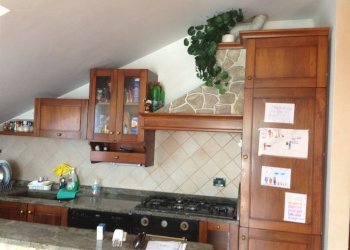 Trilocale Camporosso - foto 3