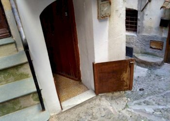 Trilocale Apricale - foto 8