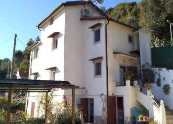 Independent house Camporosso - photo 1