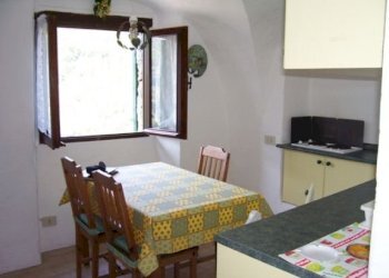 Three-room apartment Apricale - photo 5