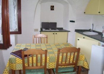 Three-room apartment Apricale - photo 7