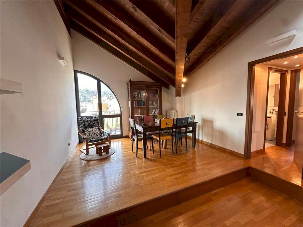 Three-room apartment VIA DIAZ 8, Erba - photo 2