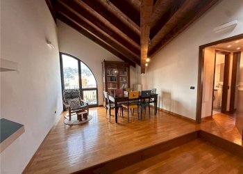 Three-room apartment VIA DIAZ 8, Erba - photo 2