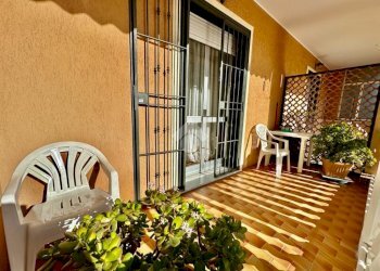 Two-room apartment Via Cavour, Andora - photo 2