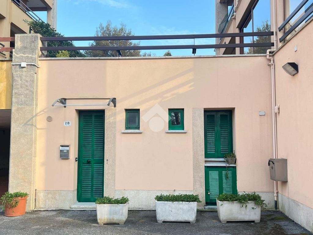 One-room apartment Via del lago, Arenzano - photo 1