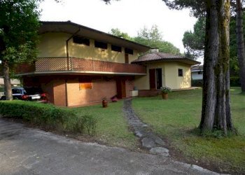Villa via delle Macchie, Massa - foto 1