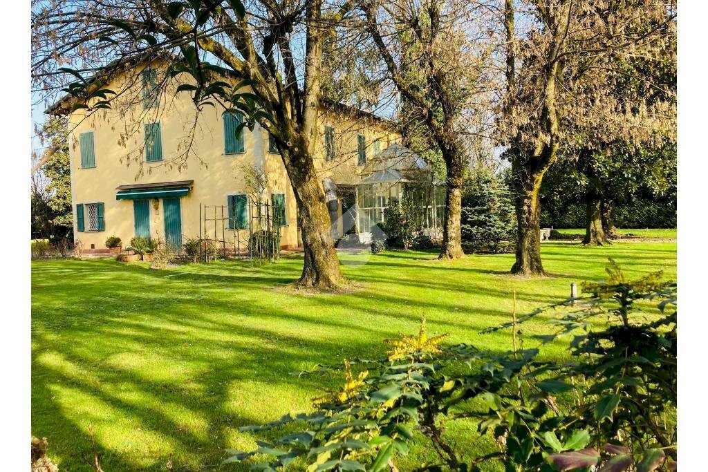 Villa Via Santa Croce, Carpi - floor plans 1