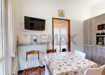 One-room apartment Via Martiri della Libertà, 39
Campomorone, Campomorone - photo 24