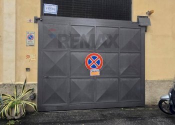 Garage - Parcheggio Piazza Palmetta, 19R 4 b 
 Sampierdarena, Genova (zona Sampierdarena) - foto 1
