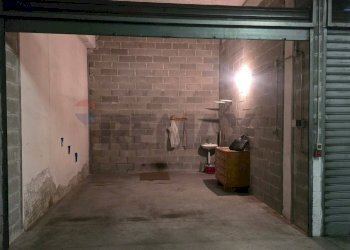 Garage - Parcheggio Piazza Palmetta, 19R 4 b 
 Sampierdarena, Genova (zona Sampierdarena) - foto 4