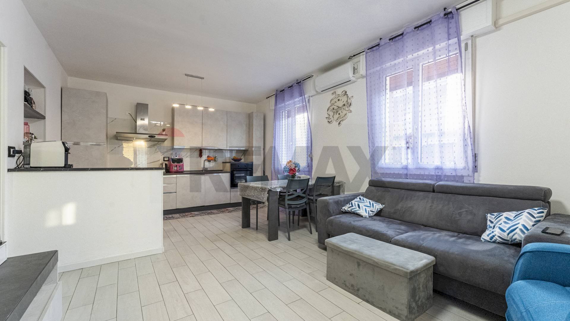 Monolocale Via Giacomo Leopardi, 14
Madonnina, Modena (zona Madonnina) - foto 3