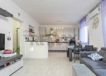 Monolocale Via Giacomo Leopardi, 14 
 Madonnina, Modena (zona Madonnina) - foto 2