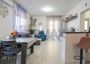 Monolocale Via Giacomo Leopardi, 14 
 Madonnina, Modena (zona Madonnina) - foto 5