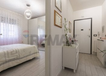 Monolocale Via Giacomo Leopardi, 14 
 Madonnina, Modena (zona Madonnina) - foto 9