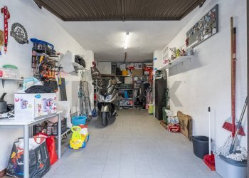 Monolocale Via Giacomo Leopardi, 14 
 Madonnina, Modena (zona Madonnina) - foto 21