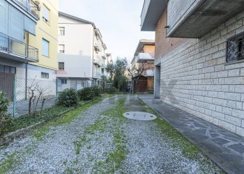 Monolocale Via Giacomo Leopardi, 14 
 Madonnina, Modena (zona Madonnina) - foto 22