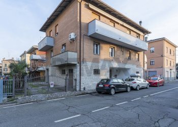 Monolocale Via Giacomo Leopardi, 14 
 Madonnina, Modena (zona Madonnina) - foto 25