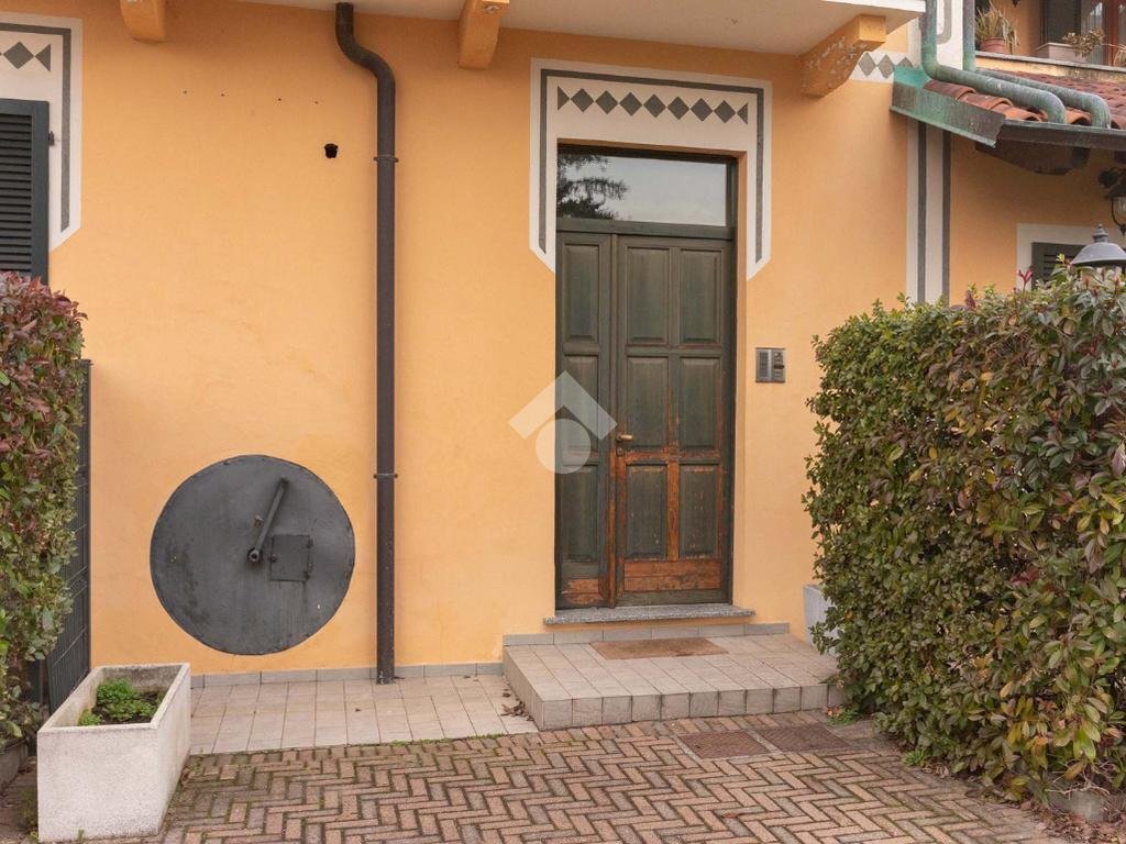 Trilocale Via lanzo, Ciriè - foto 2