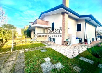 Foto 30 - Villa VIA CASTELLANA - MONIGO
 
43, Treviso - photo 30