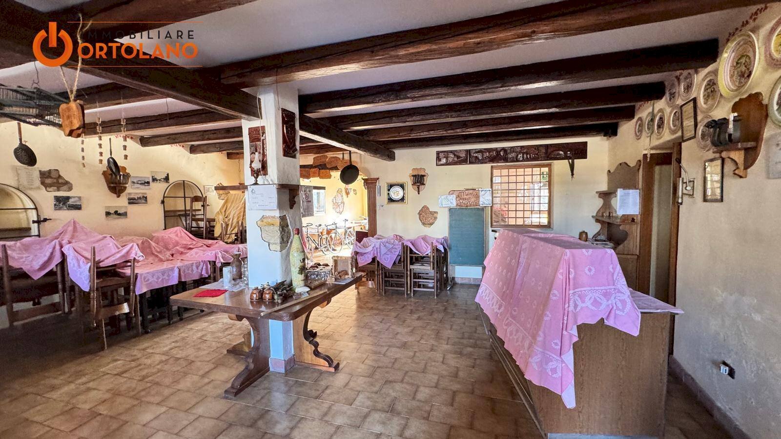 Foto 3 - Commercial Premises Largo Garibaldi
 
19, San Canzian d'Isonzo - photo 3