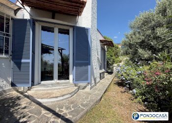 Foto 1 - Trilocale Via Delle Ginestre
 
2, Boissano - foto 1