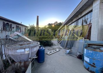 Foto 5 - Capannone Via Ca Ferrario
 
8, Caprino Bergamasco - foto 5