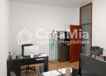 Foto 16 - Ufficio Via Branca
 
4, Legnano - foto 16