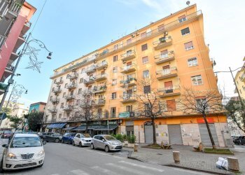 Foto 1 - Quadrilocale Via Giuseppe Centola
 
6, Salerno - foto 1