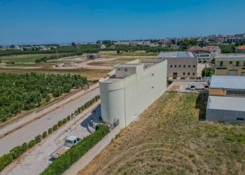 Foto 4 - Stabile - Palazzo Strada Esterna La Logna
 
Sn, Corato - foto 4