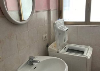 Bagno - Three-room apartment via dei Colli, Massa - photo 21