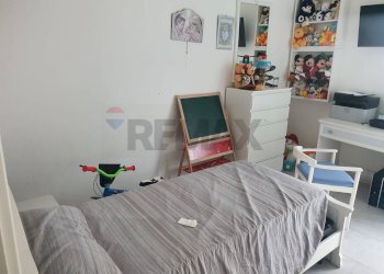 Camera / camera da letto - Trilocale Via Tanzi
 
18, Bari - foto 8