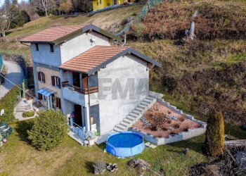 Casa all\'aperto - Villa Via Adua
 
19, Montegrino Valtravaglia - foto 2